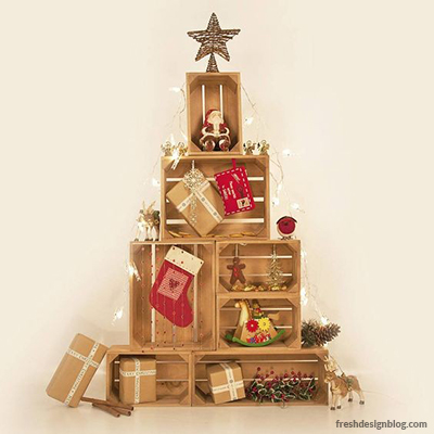 Albero di Natale con cassette di legno